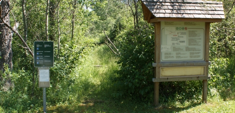 South Escarpment Trail entrance