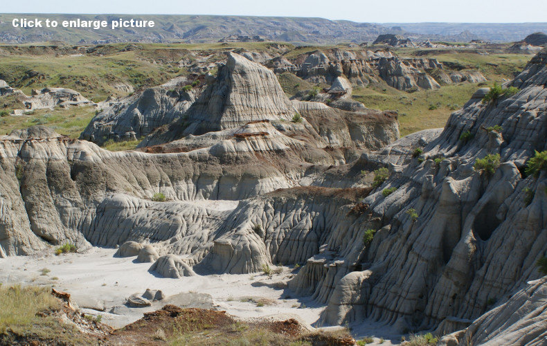 Badlands in Dinosaur Provincial Park