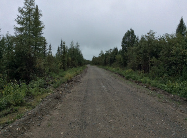 Barnet Lake Road packed gravel 