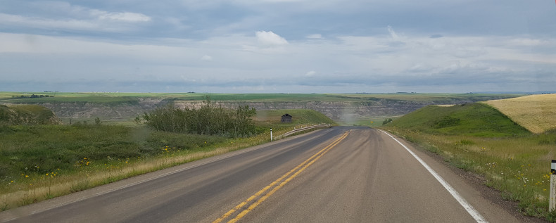 Road down to the Badlands