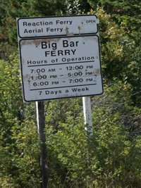Road sign to ferry 