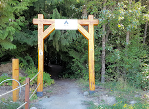 Blackcomb Ascent Trail start 