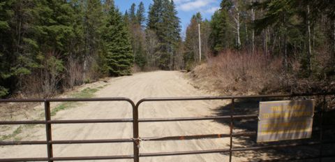 Minnesing Trail closed