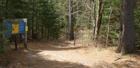 Beaver Pond Trail Entrance