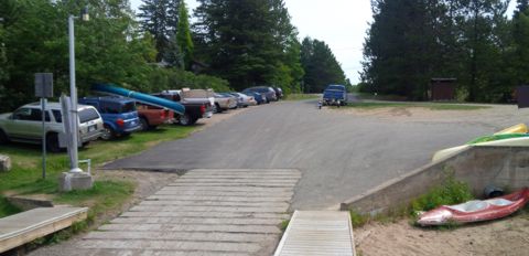 Galeairy Lake parking and boat launch