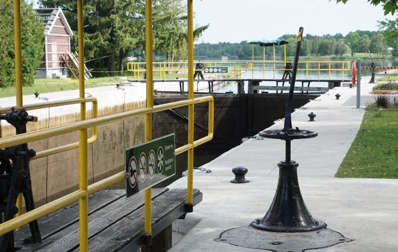 Lock 25