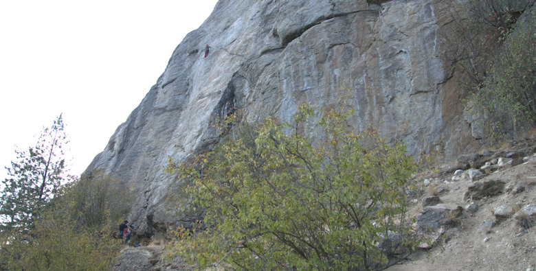 Rock Climbing in the Skaha Bluffs Provincial Park 