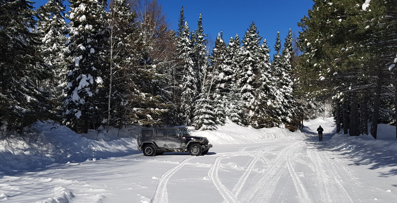 Parking at Windy Lake 